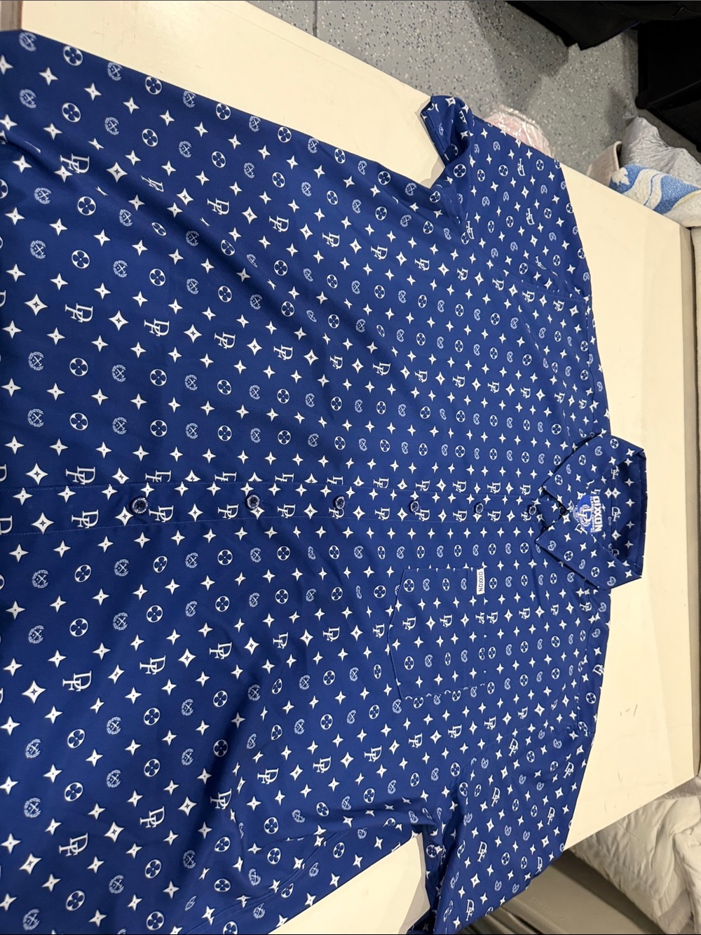 DIXXON Blue Short-Sleeve Button-Down with White Motif